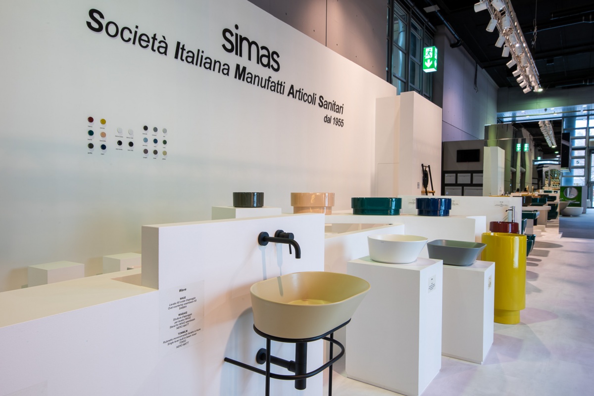 Barberini stand simas ceramics ish exhibition
