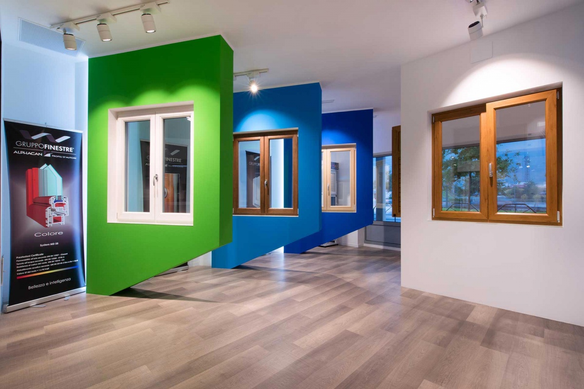 realizzazione showroom finestre barberini allestimenti