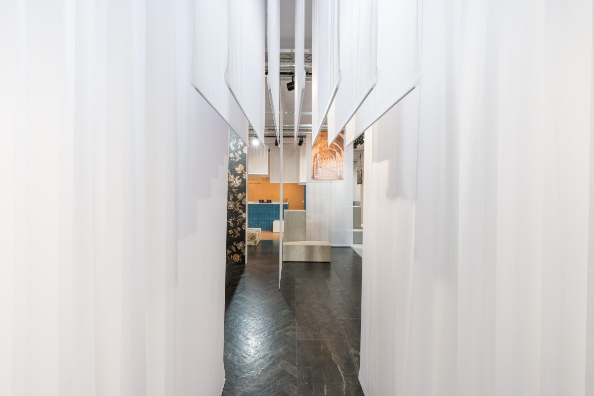 design-booth-builder-cersaie-italian-contractor-intarnational-fair