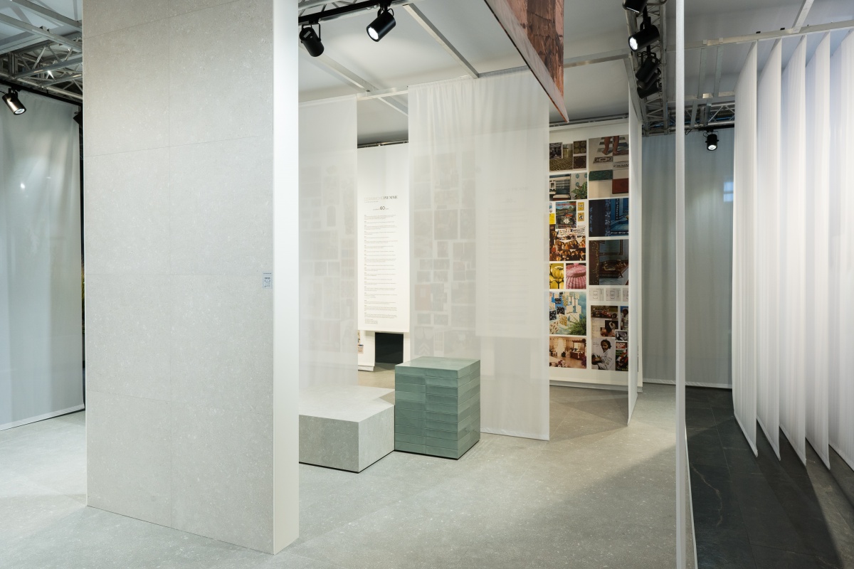 display-project-custom-furniture-exhibit-booth-design-construction