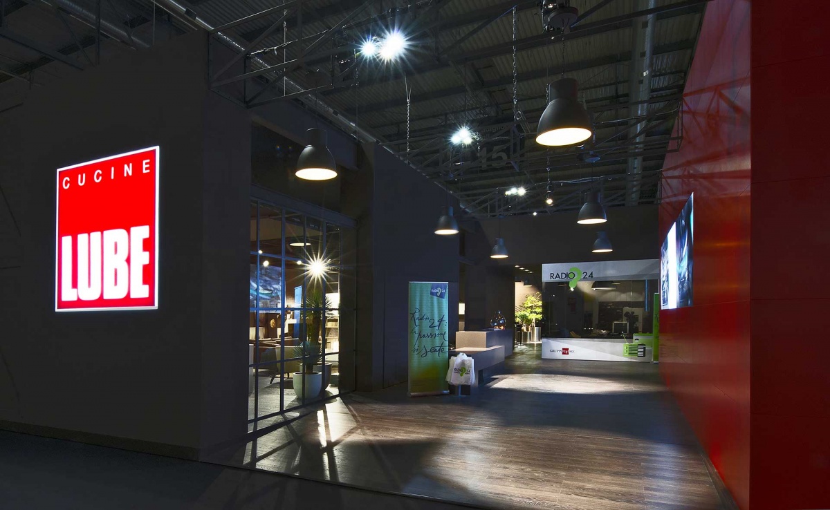 spazio-espositivo-lube-eurocucina-2016-barberini-allestimenti