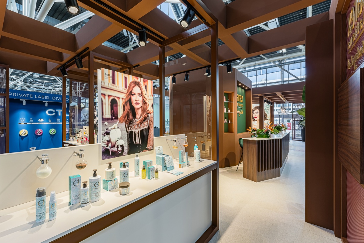 concept-design-project-moodboard-cosmoprof-barberini-exhibit