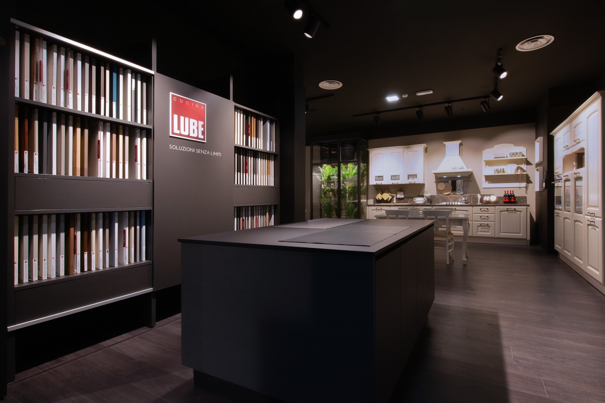 barberini allestimenti negozi showroom lube cucine