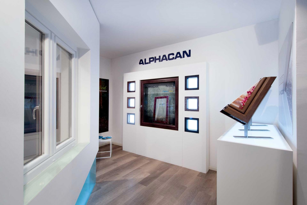 allestimenti contract realizzazione showroom aziendali