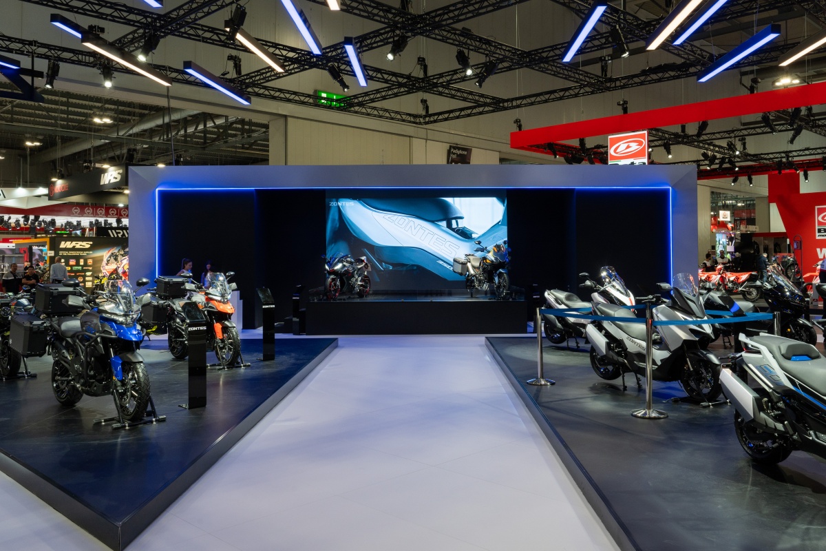 exhibition-spaces-design-zontes-barberini-allestimenti-eicma-2023