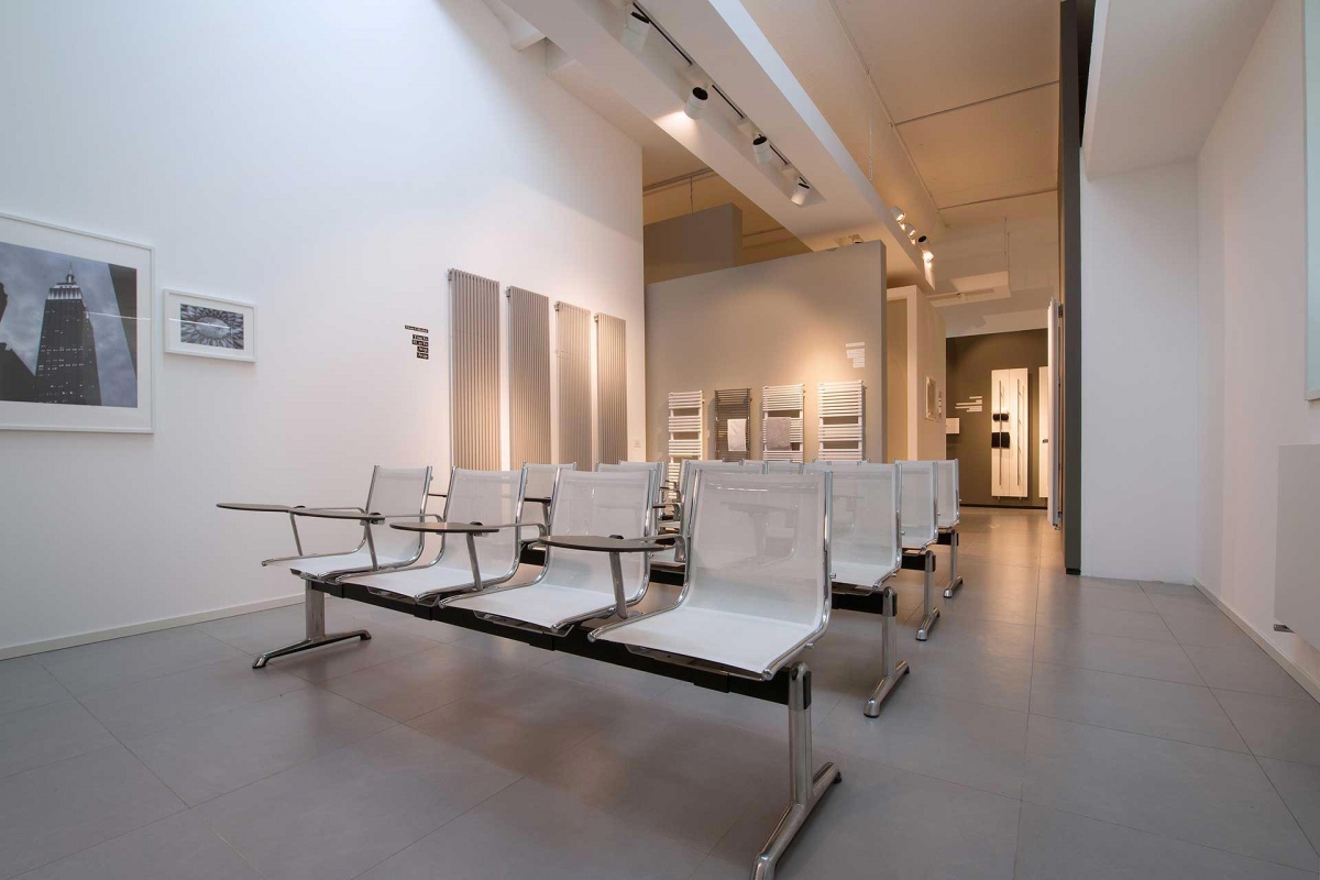 allestimenti contract spazi espositivi ahowroom azienda