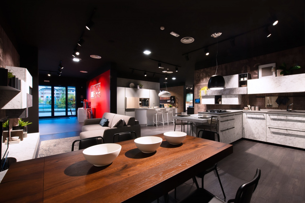 progettazione showroom allestimento negozio
