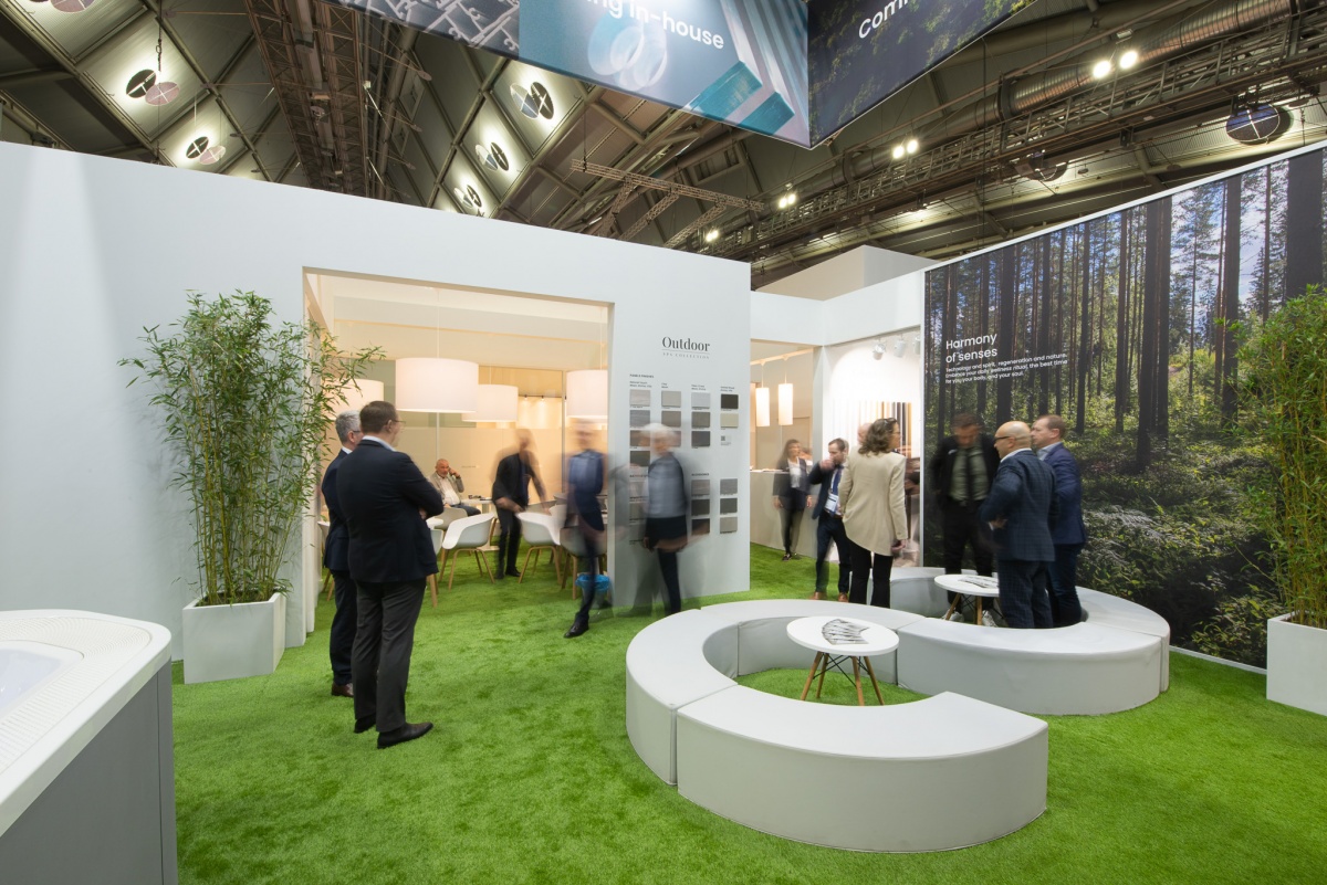 portfolio-stand-design-exhibition-barberini-ish-fair