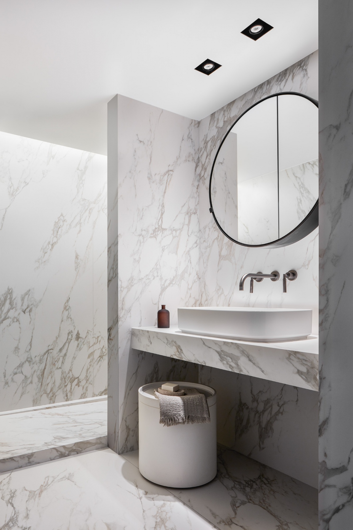 arredo negozi_negozi arredo_milano_design_ceramica_allestimenti