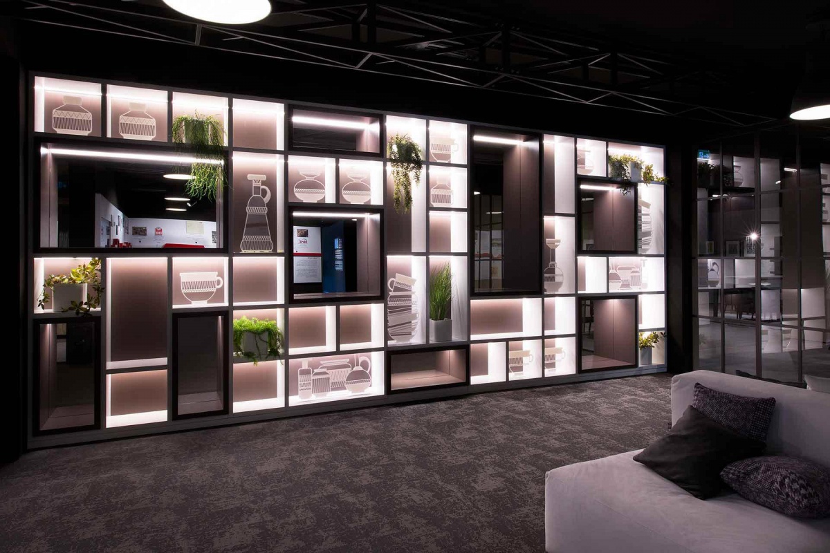 cucine lube allestimento showroom barberini