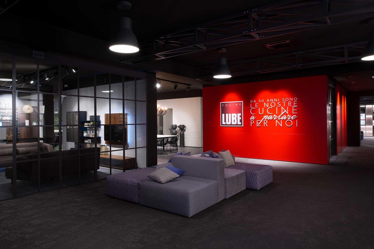 showroom lube cucine treia barberini allestimenti