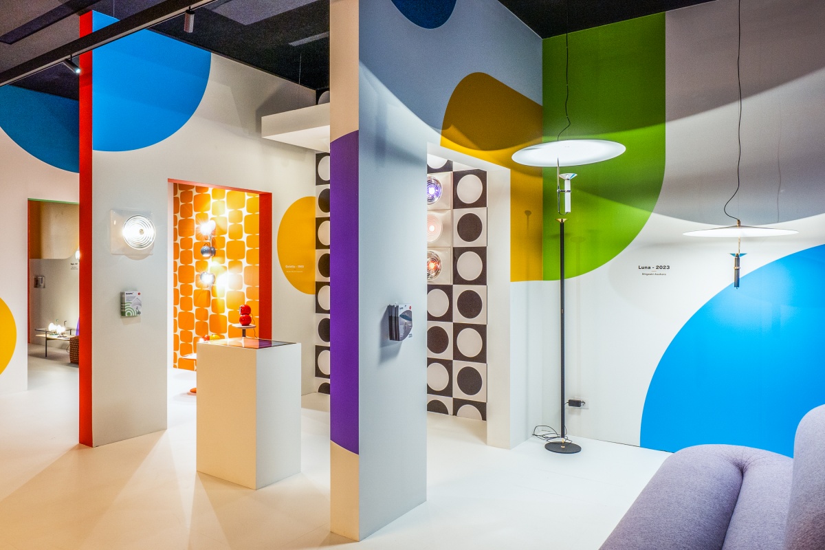 linea-light-group-stand-barberini-allestimenti-euroluce-2023