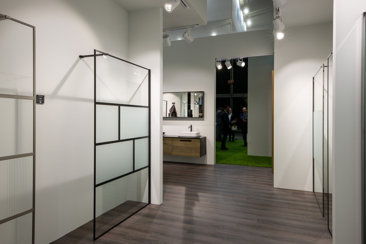 bespoke-exhibition-stand-design-barberini-ish-novellini