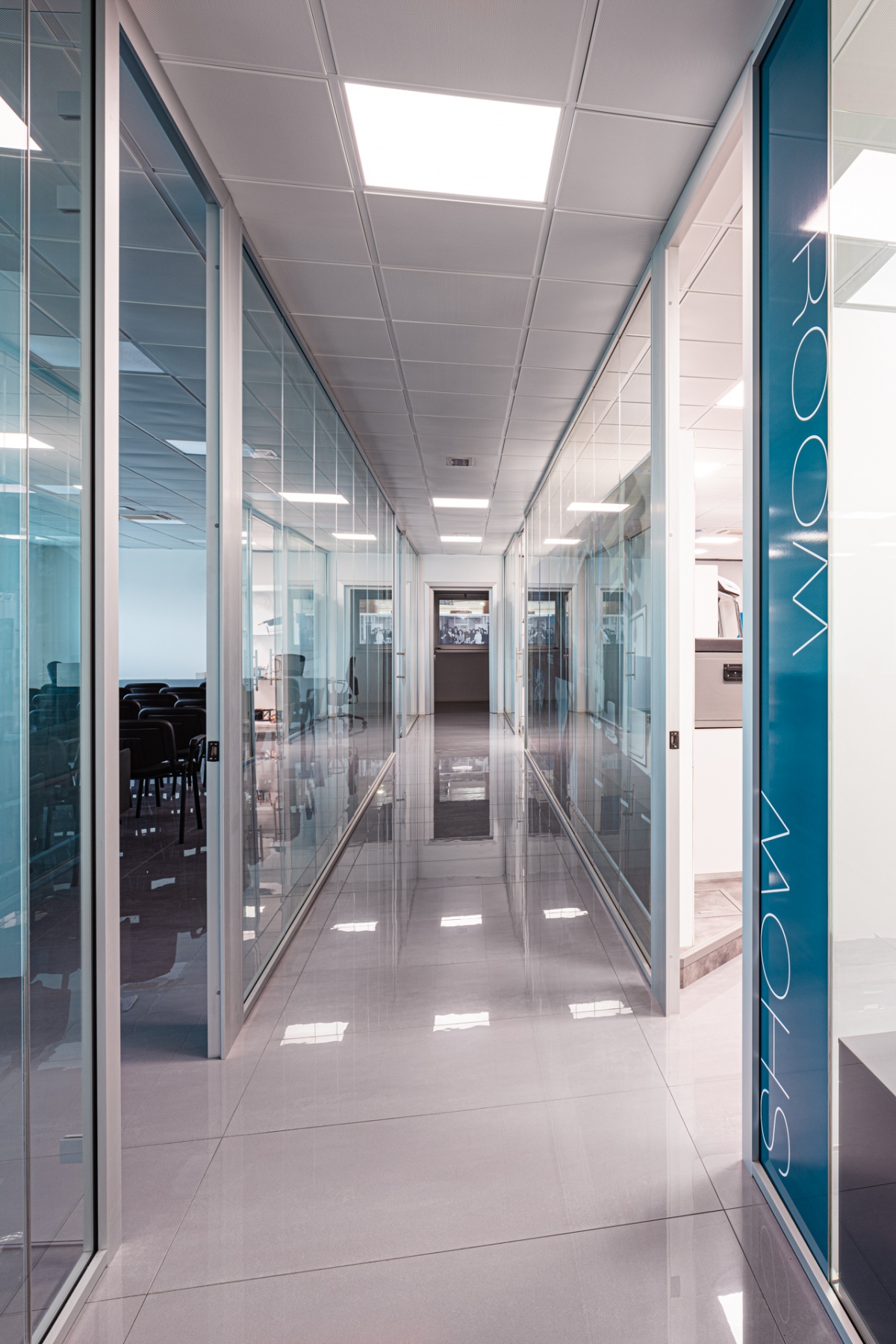 uffici_vitrifrigo_pesaro_sedeaziendale_salamostra_salamostre_allestimentoshowroom